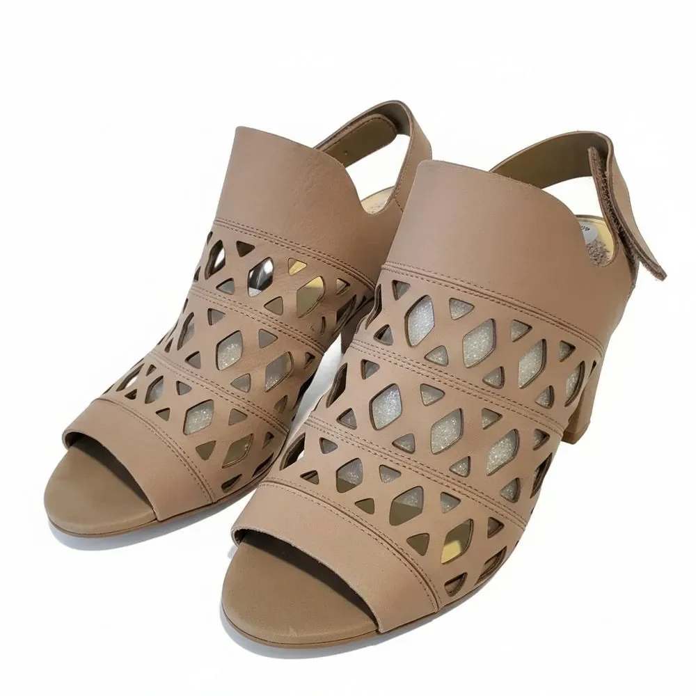 Vince Camuto VC-Deverly Tan Cutout Nubuck Heeled Sandals - NWOB